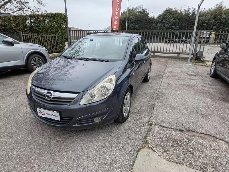 Usata Opel Corsa 80 CV (58 kW) 2008 Nero Utilitaria
