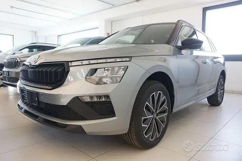 Nouvelle Skoda Kamiq 116 ch (85 kW) 2026 Gris SUV