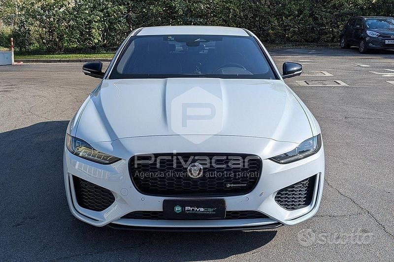 Usata Jaguar XE R-Dynamic 204 CV (150 kW) 2021 Bianco Berlina