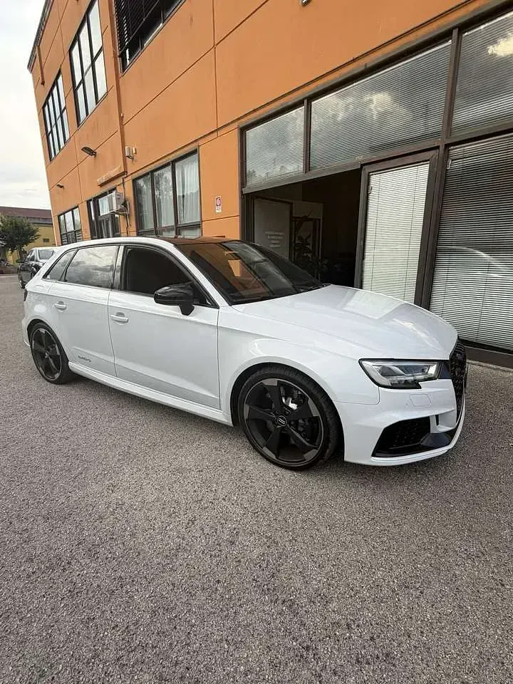 Usata Audi RS3 Ambiente 400 CV (294 kW) 2020 Bianco Berlina