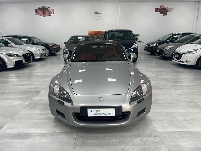 Usata Honda S 2000 S 241 CV (177 kW) 2000 Grigio Cabrio