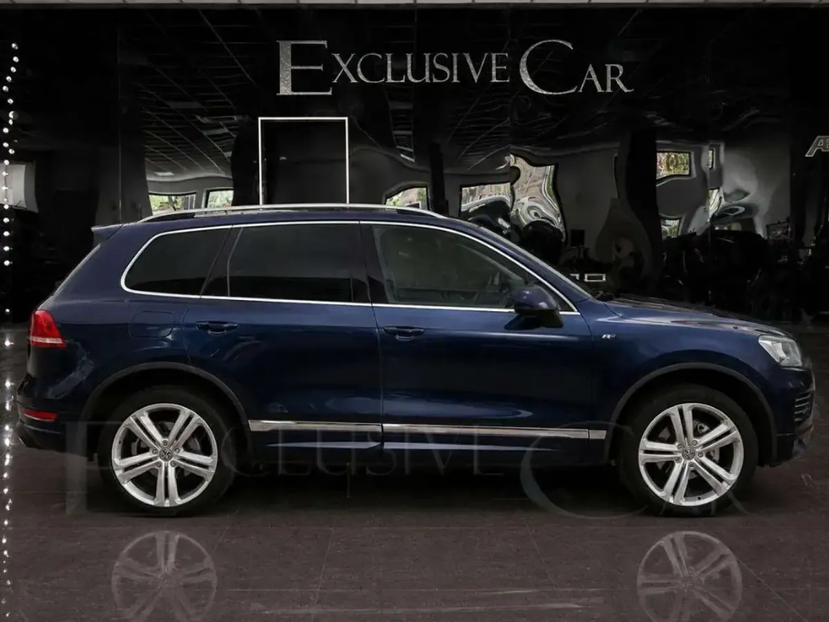 Usata VW Touareg 245 CV (180 kW) 2014 Blu SUV