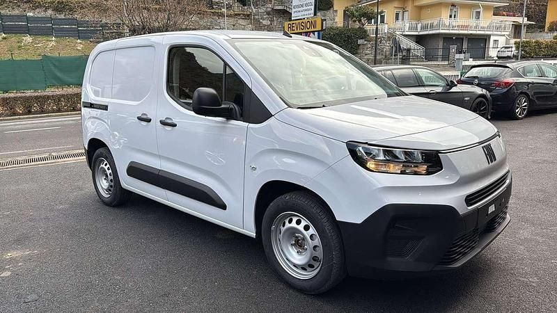 Nuova Fiat Doblò 131 CV (96 kW) 2025 Bianco Monovolume
