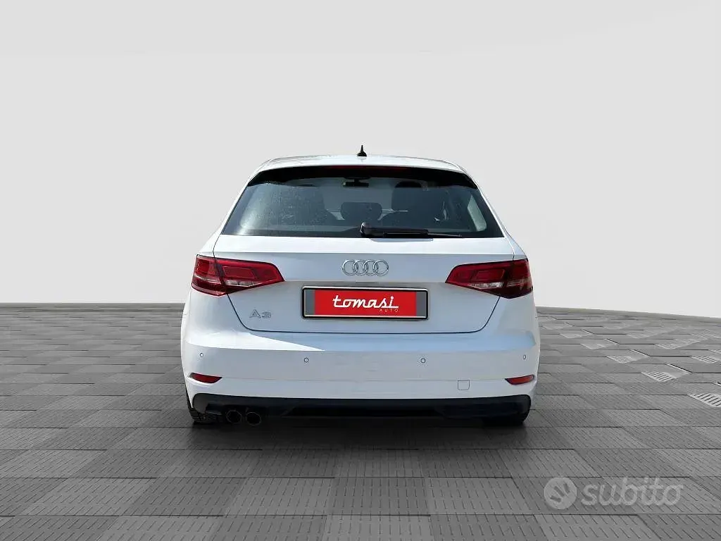 Usata Audi A3 Business 150 CV (110 kW) 2020 Bianco Berlina