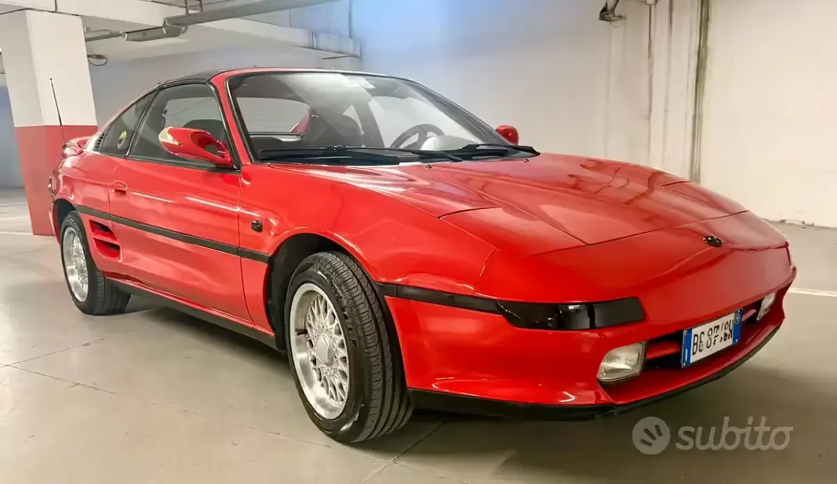 Usata Toyota MR2 156 CV (114 kW) 1991 Rosso Cabrio