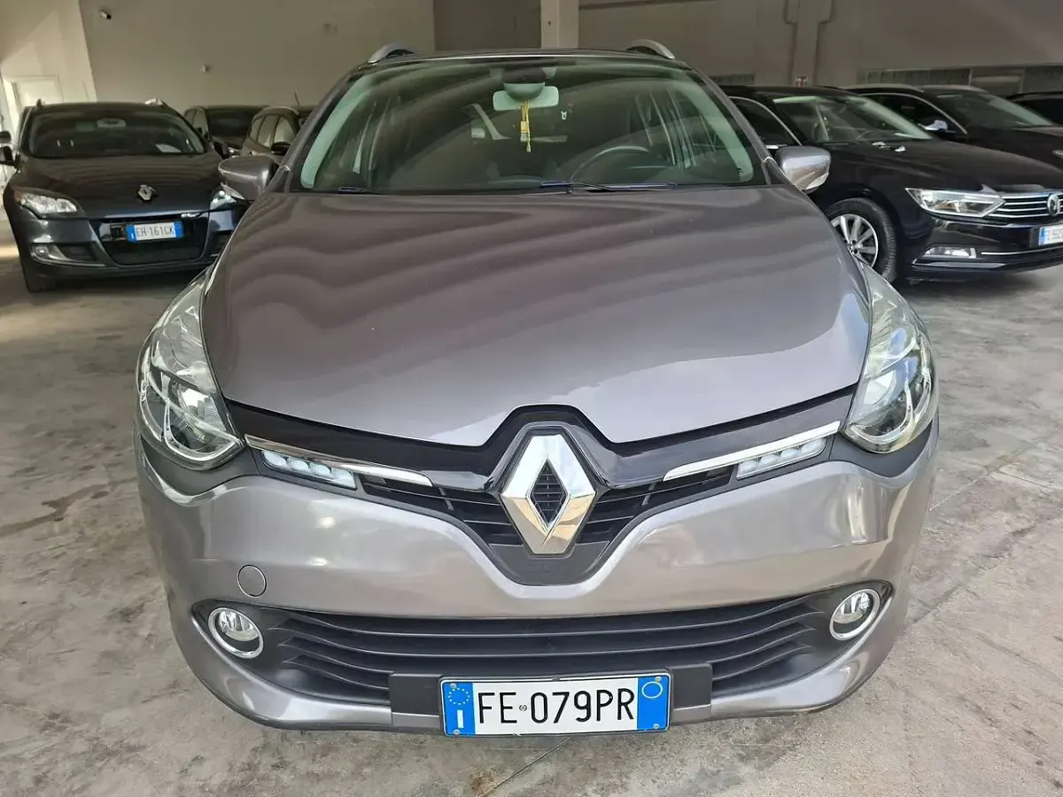 Usata Renault Clio 90 CV (66 kW) 2016 Grigio Station wagon