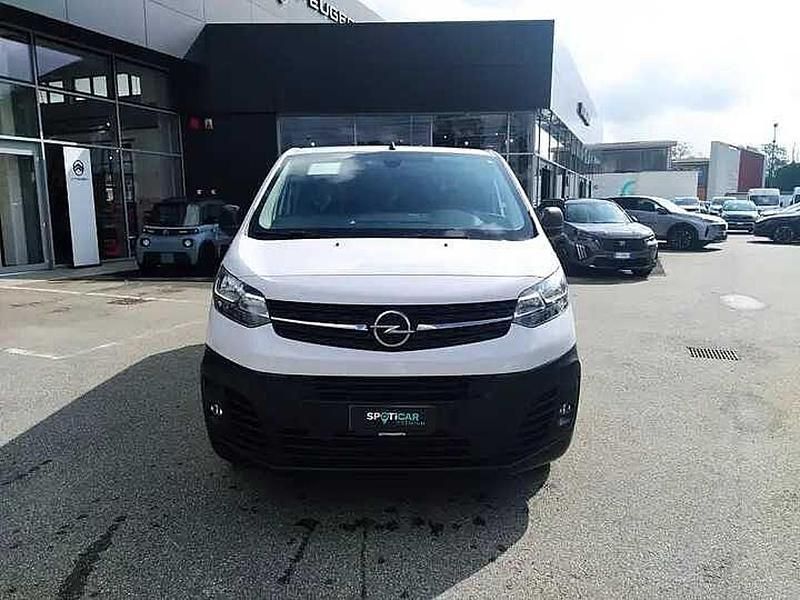 Usata Opel Vivaro 136 CV (100 kW) 2024 Bianco Monovolume