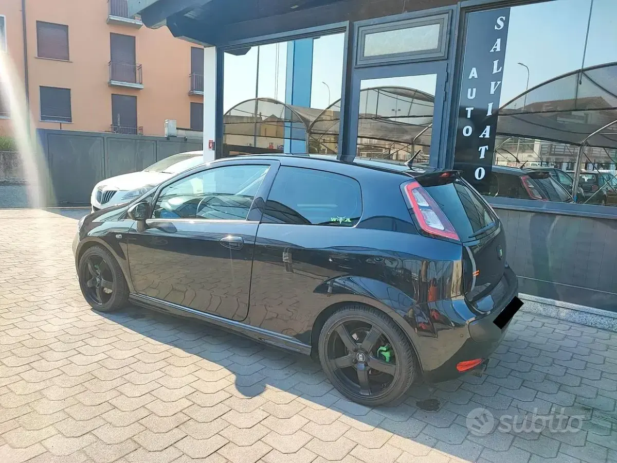 Usata Fiat Punto Evo S 135 CV (99 kW) 2011 Nero Utilitaria