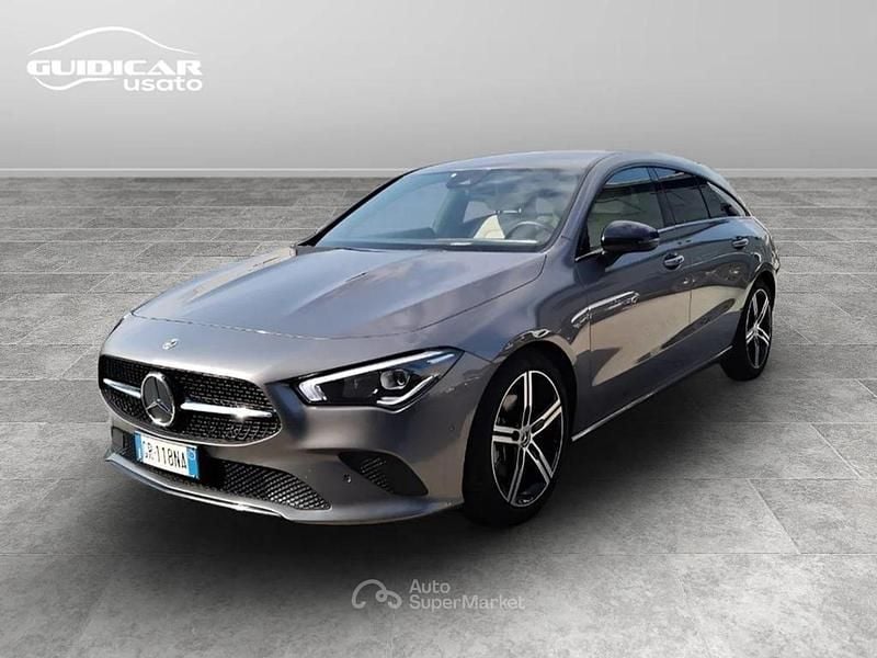 Usata Mercedes CLA180 116 CV (85 kW) 2023 Gray Berlina