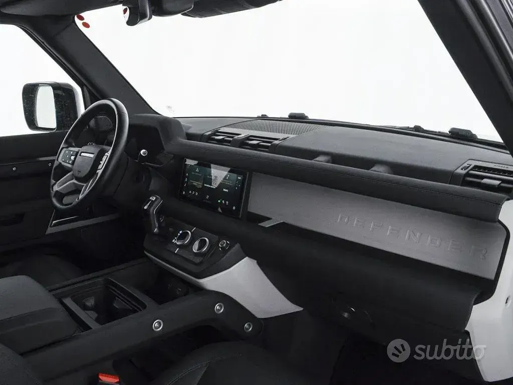 Occasion Land Rover Defender SE 200 ch (147 kW) 2023 Gris SUV