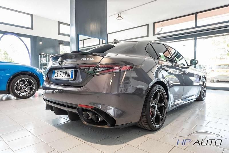 Używany Alfa Romeo Giulia Quadrifoglio 510 KM (375 kW) 2022 Szary Sedan/Limuzyna