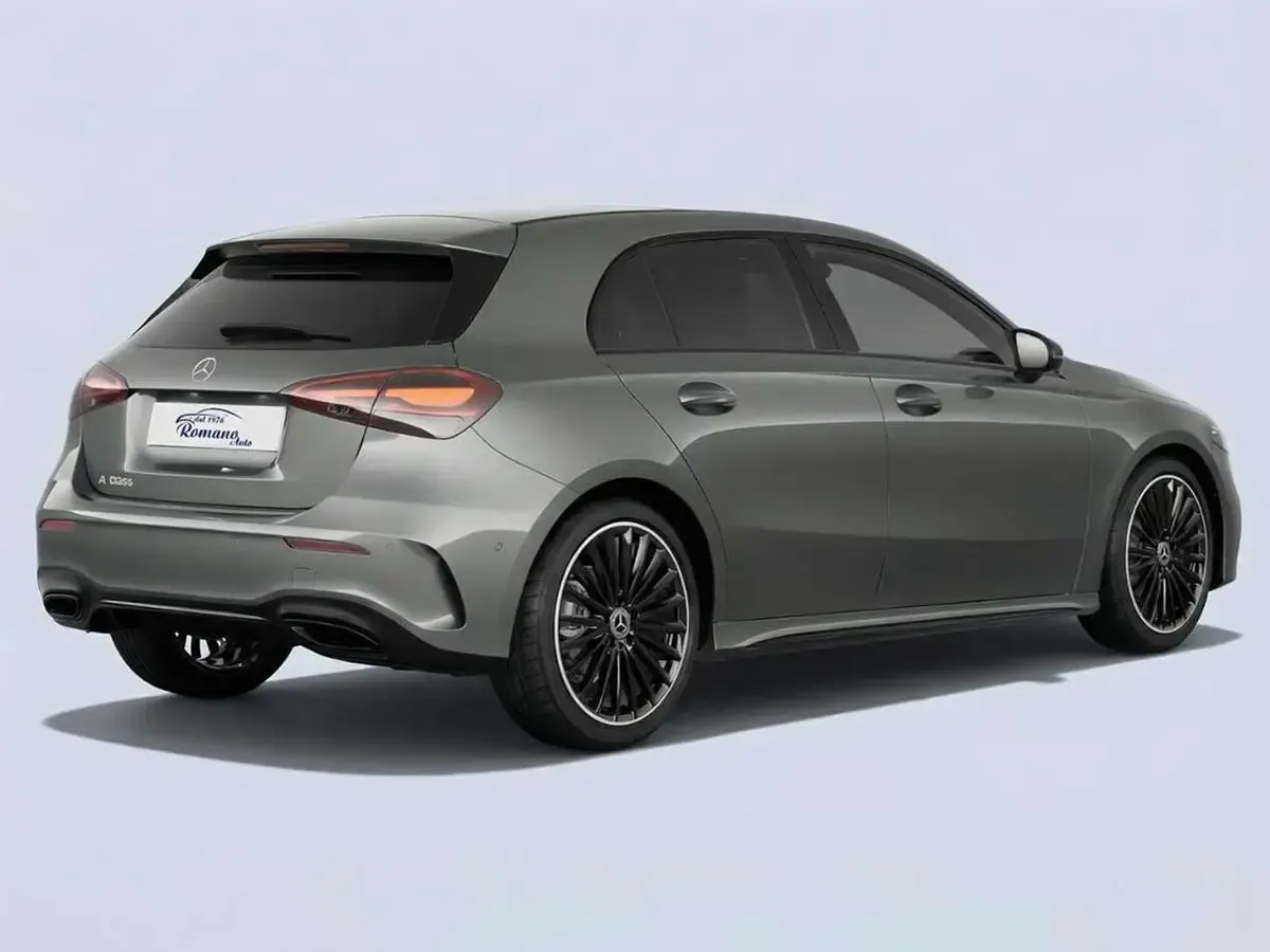 Nuova Mercedes A140 AMG line 116 CV (85 kW) 2026 Grigio Berlina