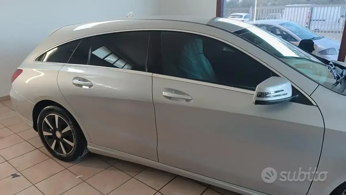 Usata Mercedes CLA180 109 CV (80 kW) 2016 Berlina