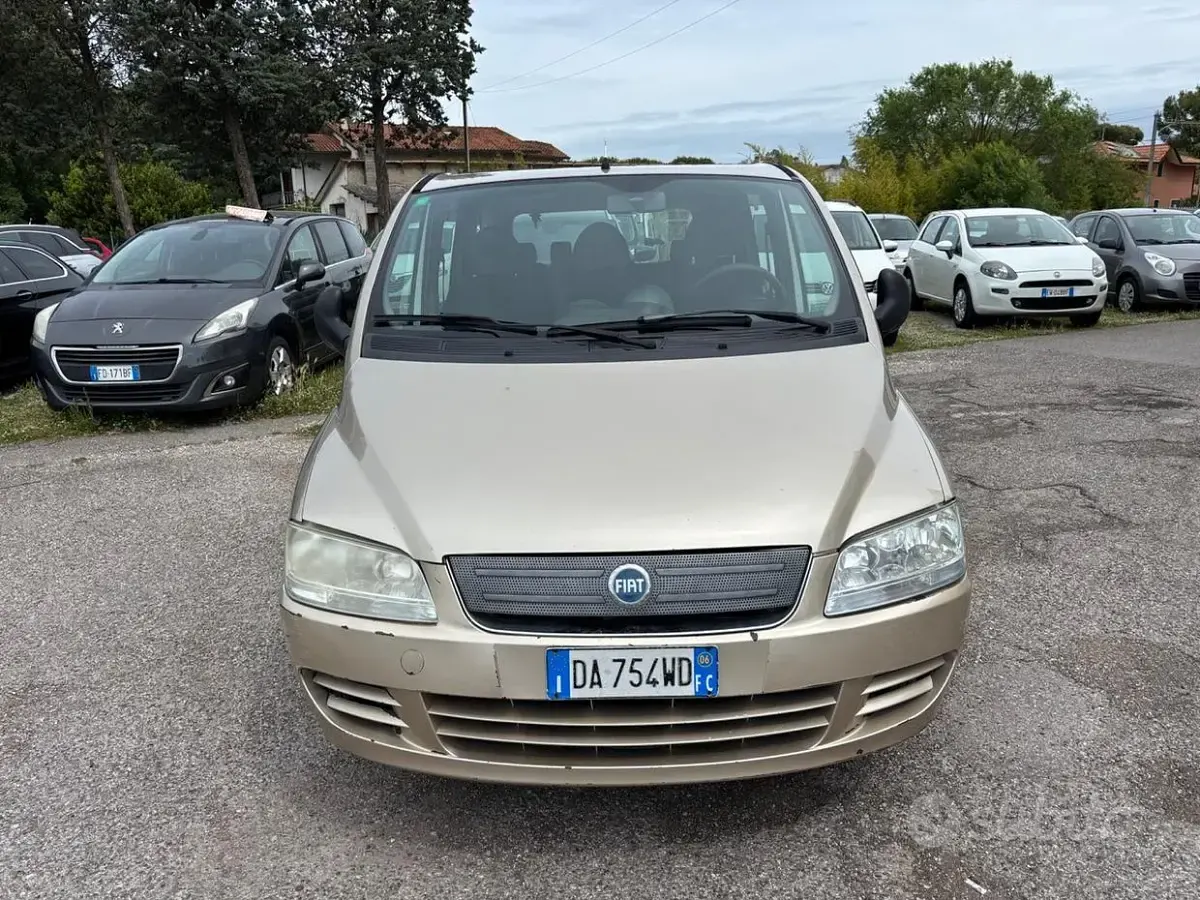 Usata Fiat Multipla Emotion 103 CV (75 kW) 2006 Monovolume