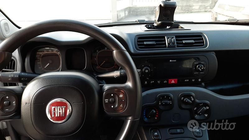 Usata Fiat Panda Easy 95 CV (69 kW) 2017 Bianco Berlina