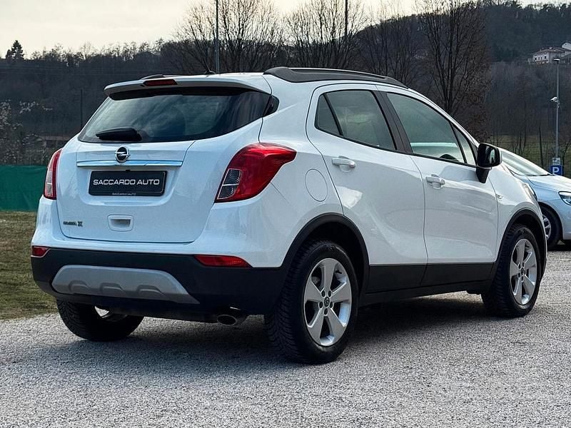 Usata Opel Mokka 120 CV (88 kW) 2019 Bianco SUV