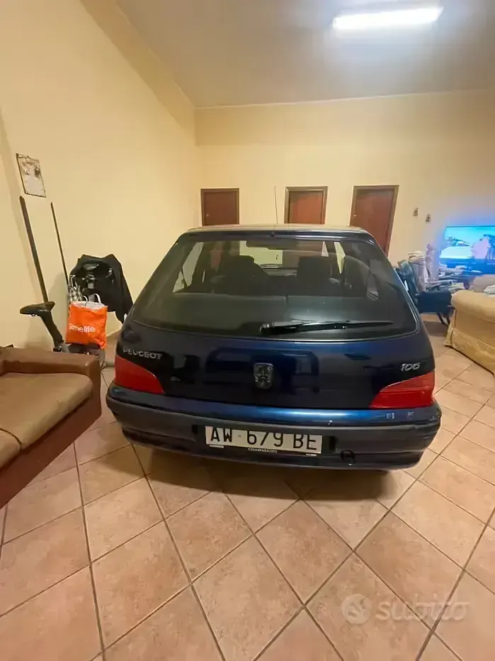 Usata Peugeot 106 1998 Blu Utilitaria