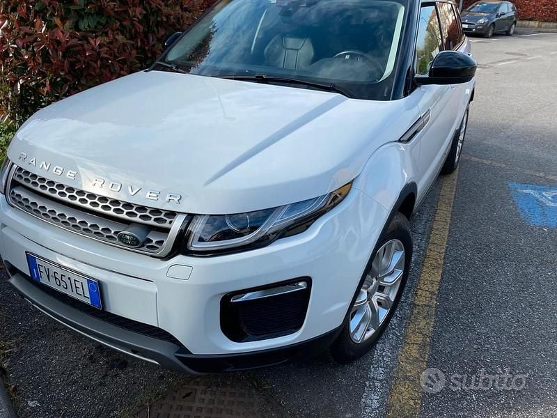Usata Land Rover Range Rover evoque SE 150 CV (110 kW) 2019 Bianco SUV