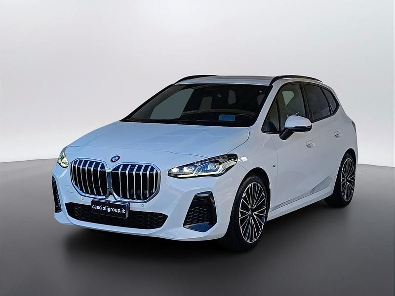 Usata BMW 218 Active Tourer M Sport 150 CV (110 kW) 2024 Alpinweiss iii pastello Monovolume