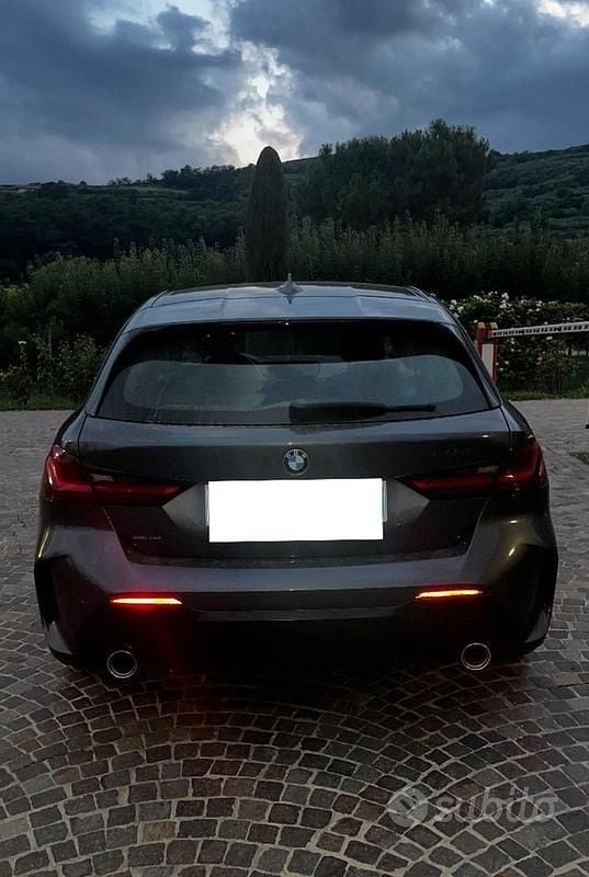 Usata BMW 118 M Sport 150 CV (110 kW) 2021 Grigio Utilitaria