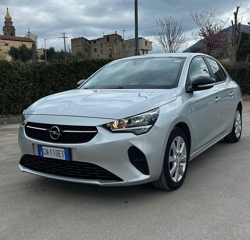 Usata Opel Corsa Elegance 74 CV (54 kW) 2023 Argento Utilitaria
