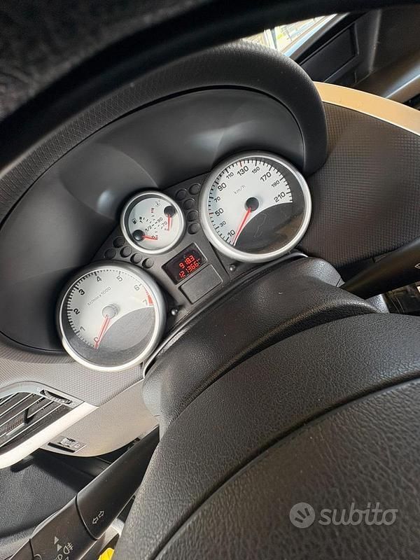 Usata Peugeot 207 95 CV (69 kW) 2007 Nero Berlina