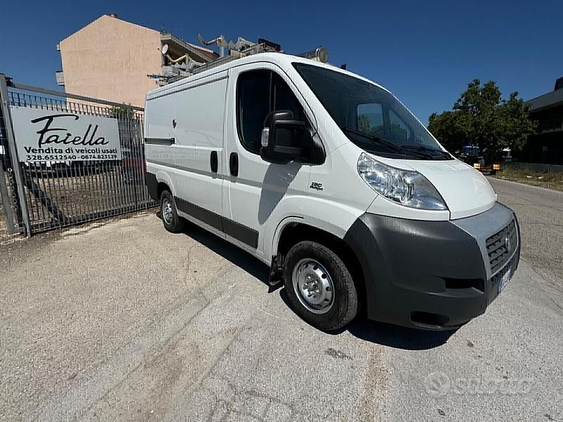 Usata Fiat Ducato 33 131 CV (96 kW) 2014 Bianco Furgone