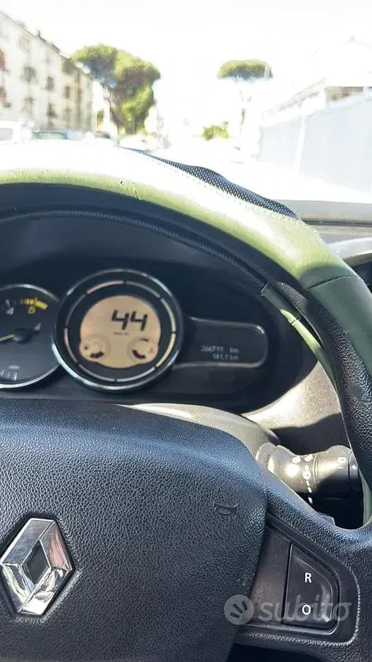 Usata Renault Mégane 110 CV (80 kW) 2012 Grigio Berlina