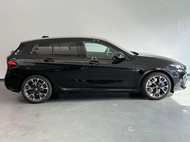 Usata BMW 120 Comfort Edition 163 CV (119 kW) 2024 Nero Utilitaria