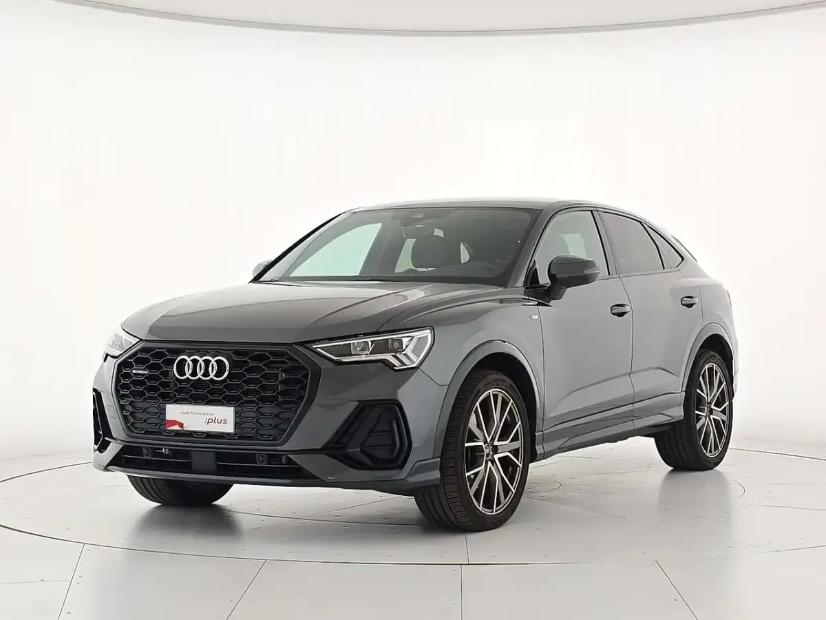 Usata Audi Q3 Sportback S-Line 200 CV (147 kW) 2022 SUV