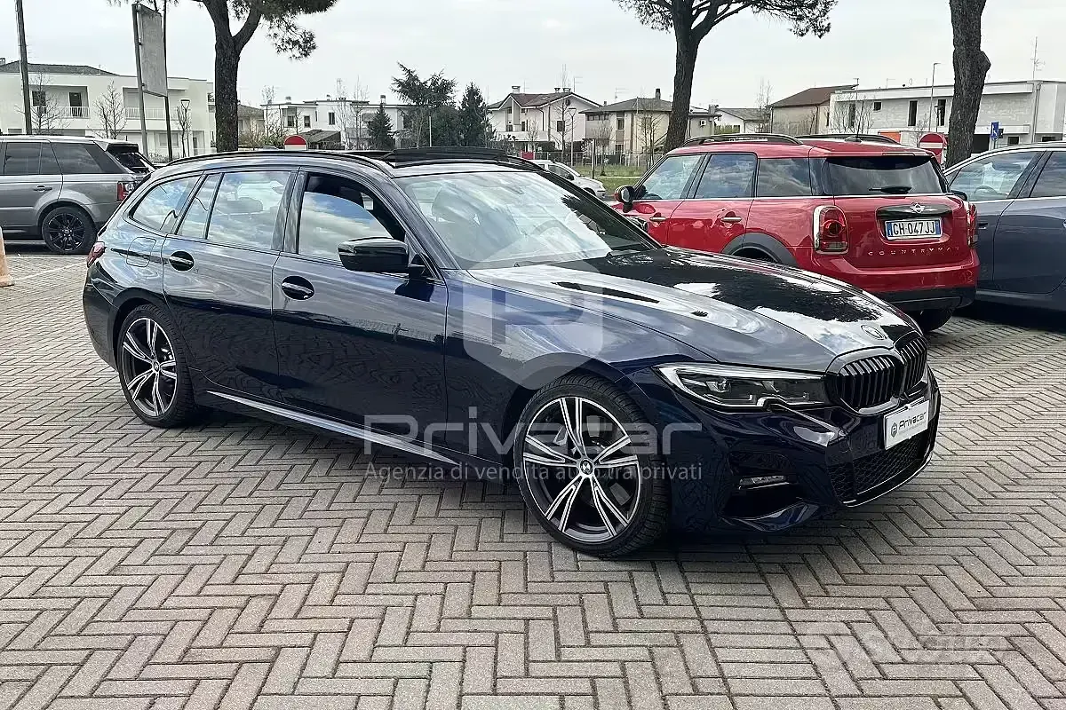 Usata BMW 330 M Sport 286 CV (210 kW) 2021 Blu Station wagon