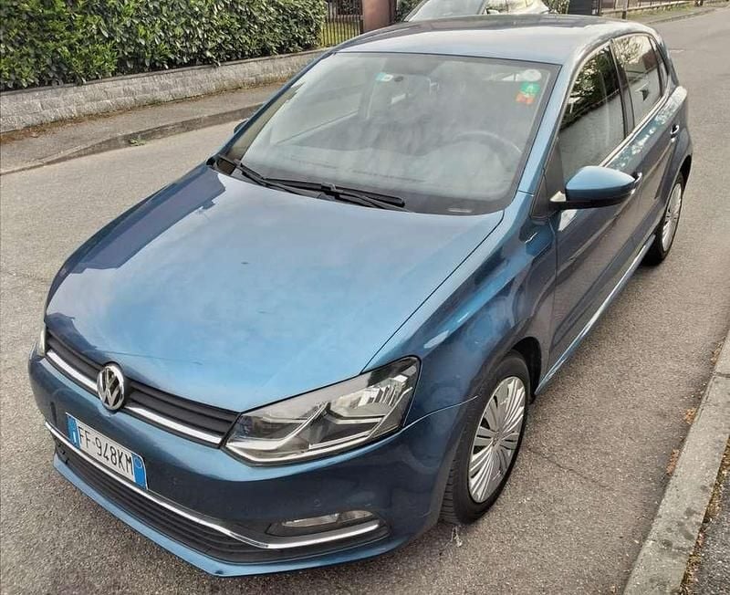 Usata VW Polo Highline 90 CV (66 kW) 2016 Blu/azzurro Berlina