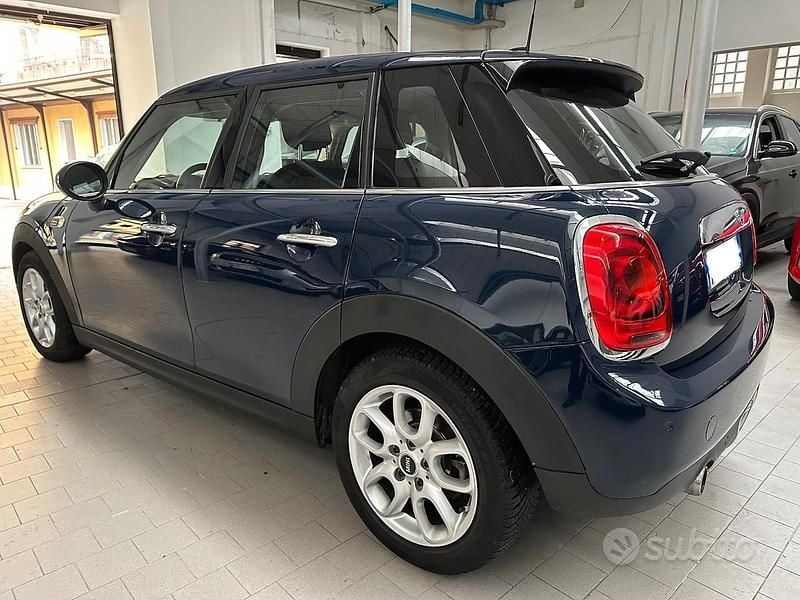 Usata Mini One D Hype 95 CV (69 kW) 2017 Blu Utilitaria