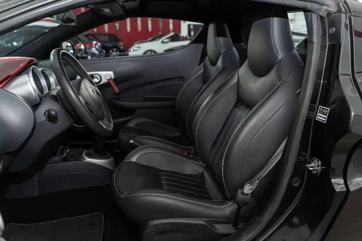 Usata Renault Wind Night&Day 101 CV (74 kW) 2011 Nero Cabrio