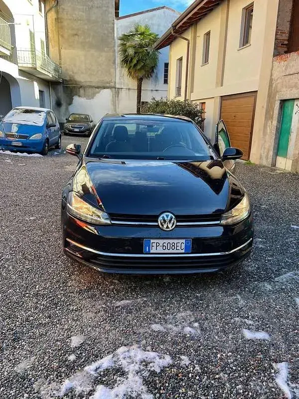Usata VW Golf VII Executive 116 CV (85 kW) 2018 Berlina
