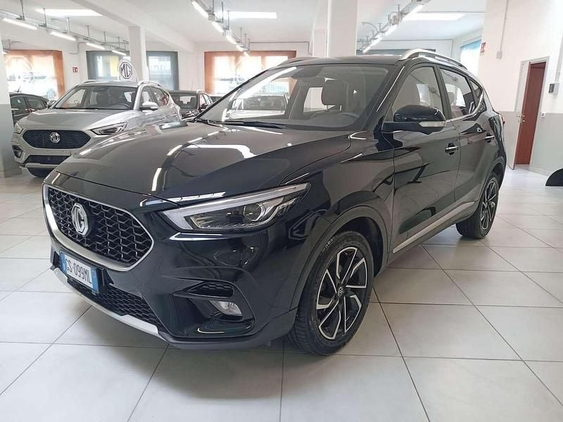 Usata MG ZS Luxury 111 CV (81 kW) 2023 Nero Berlina