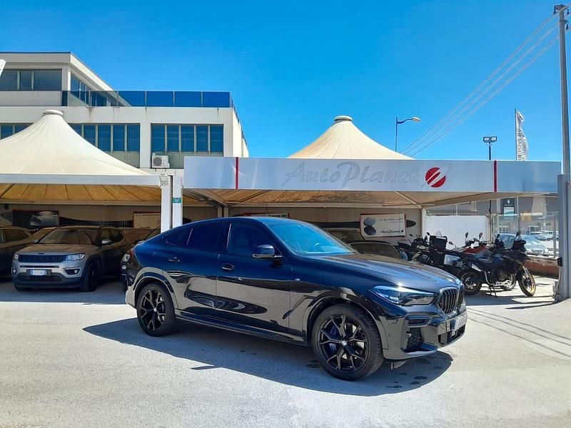 Usata BMW X6 M Sport 286 CV (210 kW) 2022 Nero SUV