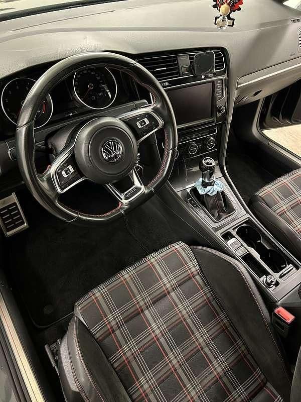 Usata VW Golf GTI 230 CV (169 kW) 2013 Berlina