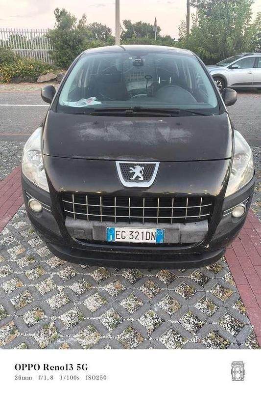 Other Usata 2010 Peugeot 3008 Outdoor Monovolume | 2000 € (Super prezzo) - Immagine 1/4
