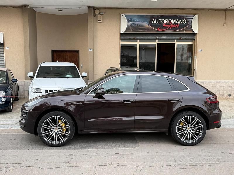 Usata Porsche Macan 250 CV (183 kW) 2017 Viola SUV