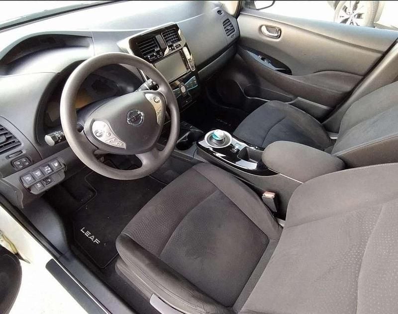 Usata Nissan Leaf Acenta 80 kW (109 CV) 2017 Utilitaria