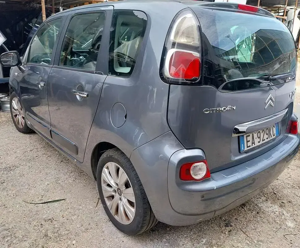 Usata Citroën C3 Picasso 95 CV (69 kW) 2010 Grigio Monovolume