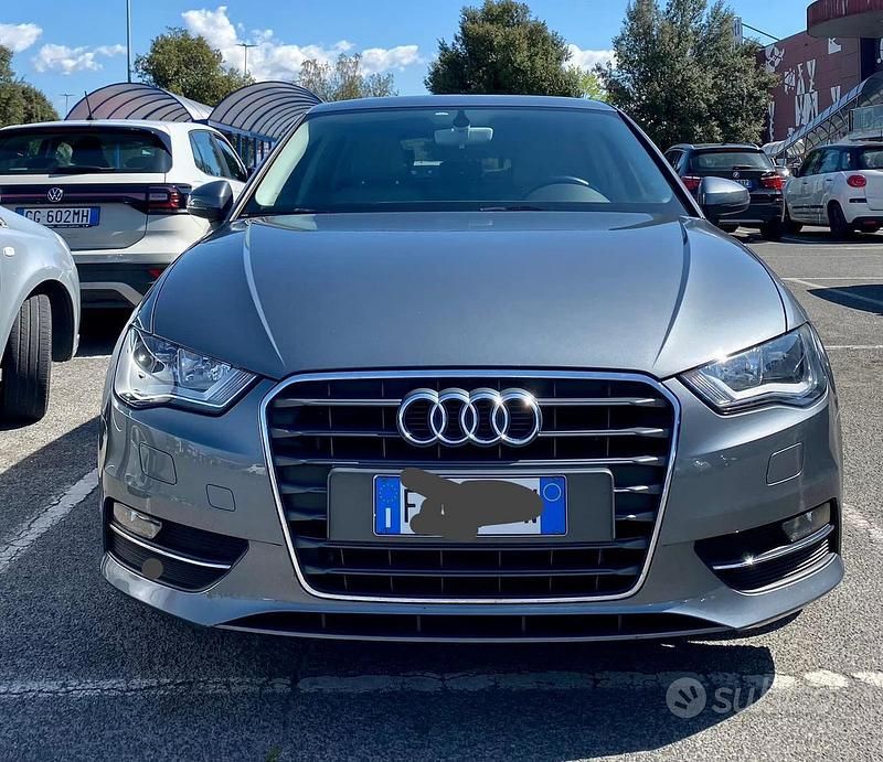 Grigio Usata 2015 Audi A3 Due volumi | 10.500 € (Ottimo prezzo) - Immagine 1/4
