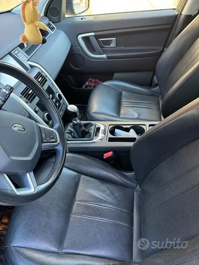 Usata Land Rover Discovery 5 179 CV (131 kW) 2019 Grigio SUV