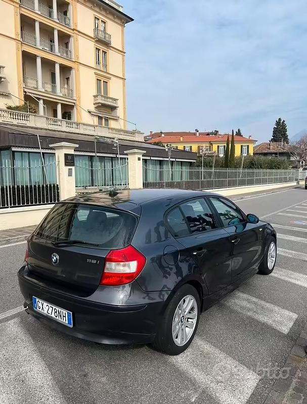 Usata BMW 118 2006 Grigio Utilitaria