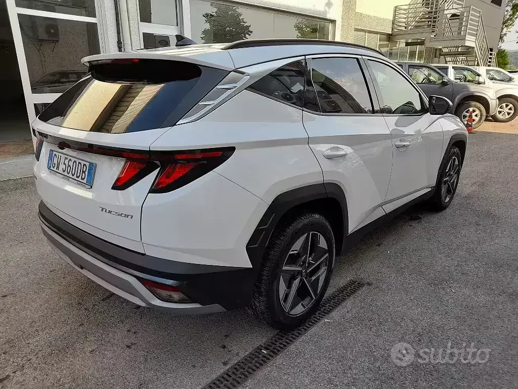 Usata Hyundai Tucson 136 CV (100 kW) 2024 Bianco SUV