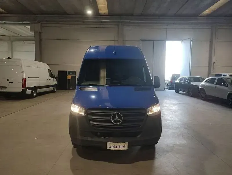 Usata Mercedes Sprinter 114 CV (83 kW) 2025 Blu Furgone