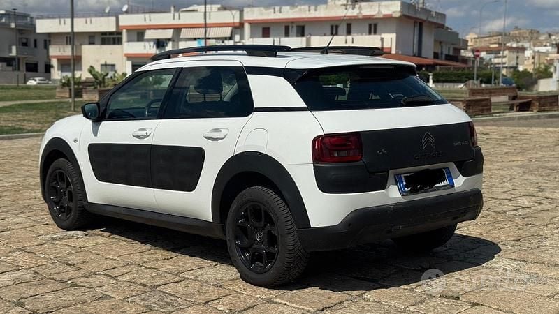 Usata Citroën C4 Cactus 75 CV (55 kW) 2015 Utilitaria