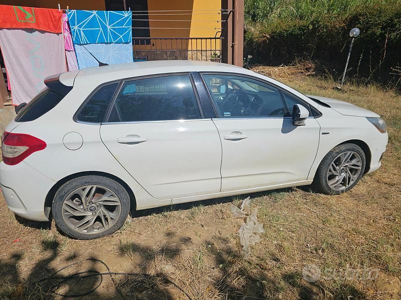 Usata Citroën C4 112 CV (82 kW) 2013 Bianco Berlina