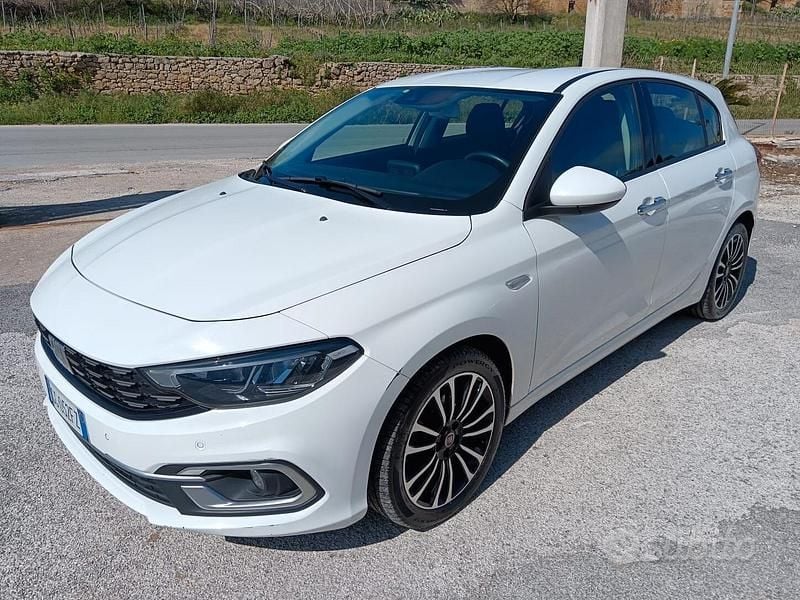 Usata Fiat Tipo Business 130 CV (95 kW) 2021 Bianco Berlina